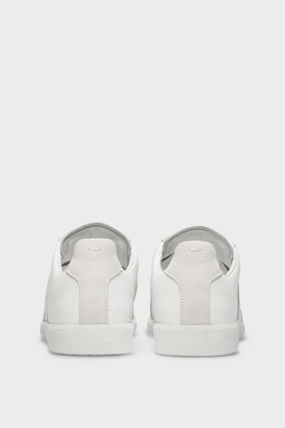 Maison Margiela Replica, maker's photo 3 of 5