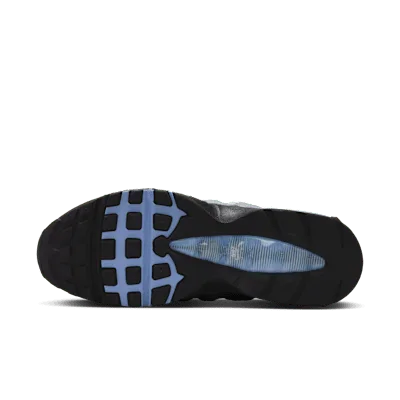 Nike Air Max 95, maker's photo 2 of 5