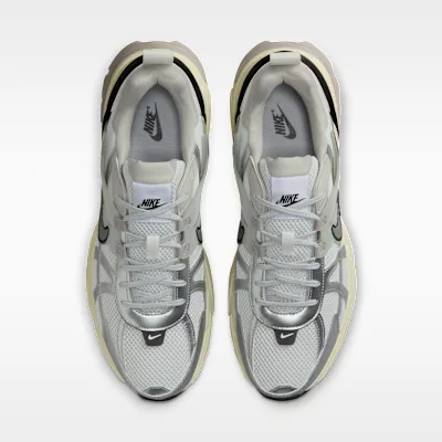 Nike V2K Run, maker's photo 4 of 5