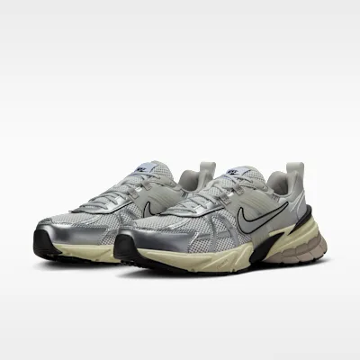 Nike V2K Run, maker's photo 5 of 5