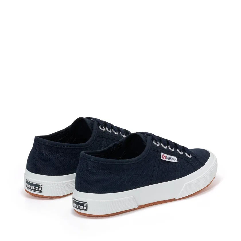Superga 2750, back