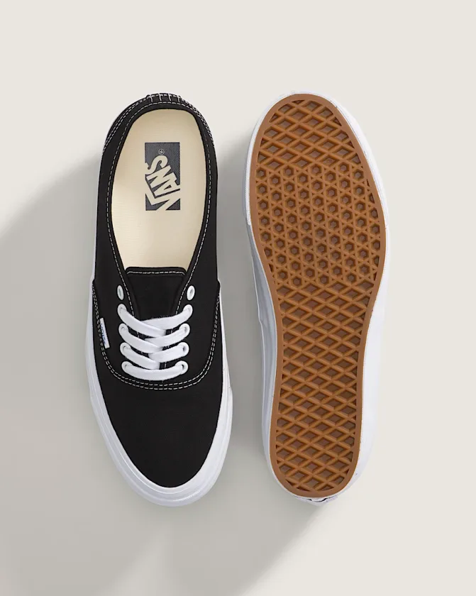 Vans Authentic, maker's photo 3 of 5